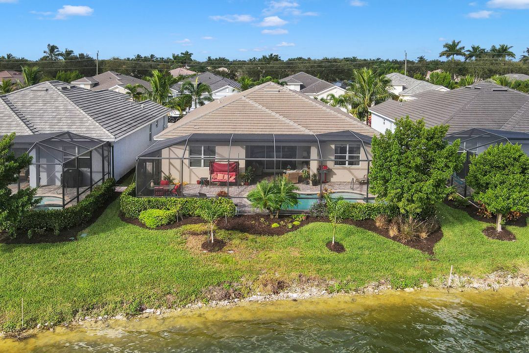 16479 Bonita Landing Cir, Bonita Springs, FL 34135