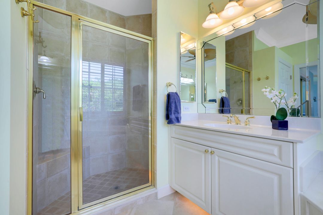 21990 Longleaf Trail Dr, Bonita Springs, FL 34135