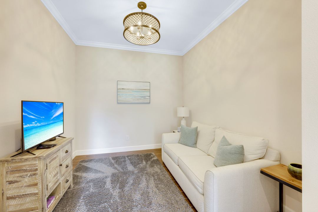 9160 Isla Bella Cir, Bonita Springs, FL 34135