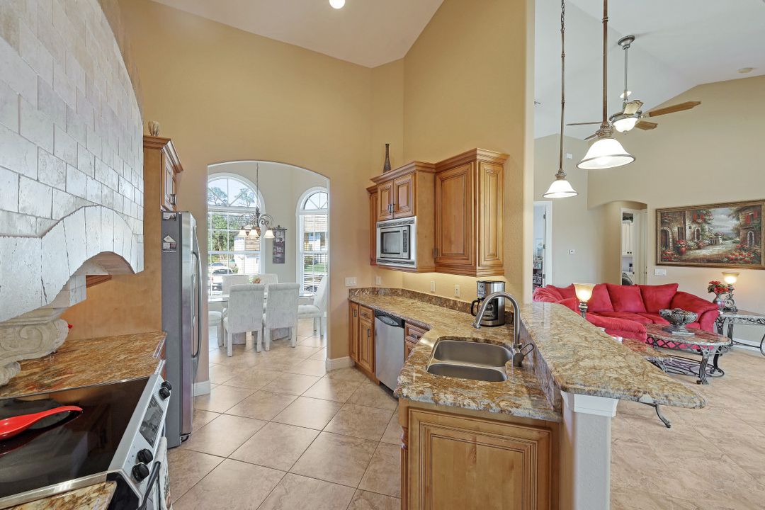 27270 Patrick St, Bonita Springs, FL 34135