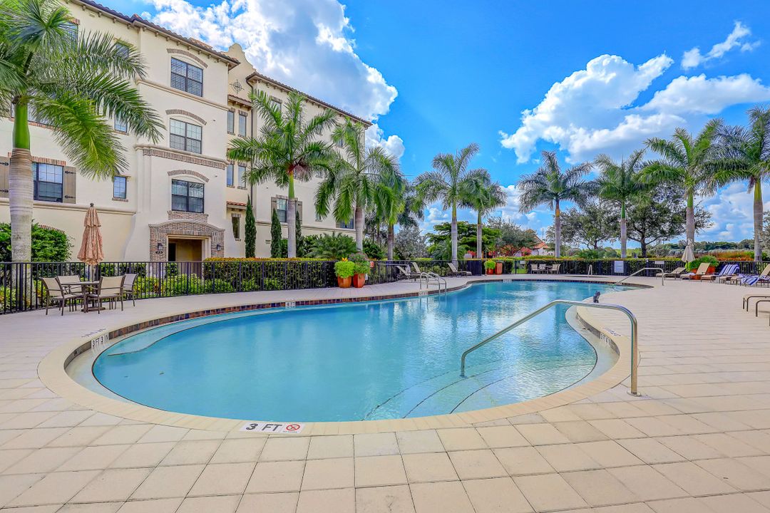 16433 Carrara Way #201, Naples, FL 34110