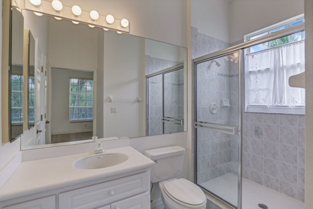 4235 SE 20th Pl #B305, Cape Coral, FL 33904