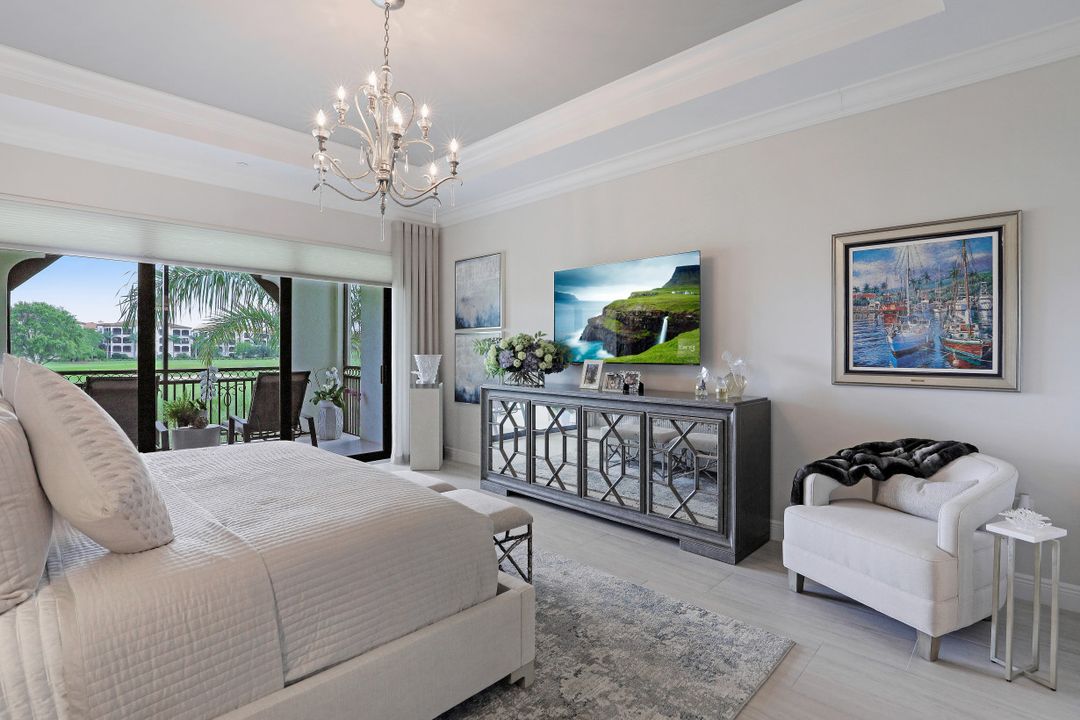 16379 Viansa Way #102, Naples, FL 34110