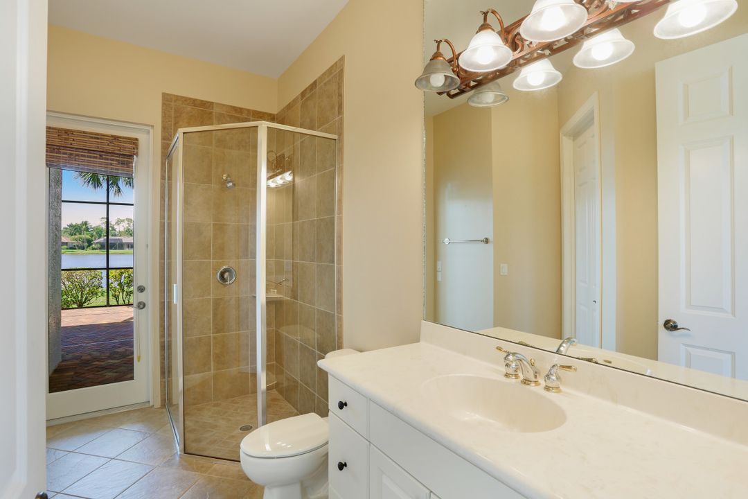 2046 Imperial Cir, Naples, FL 34110