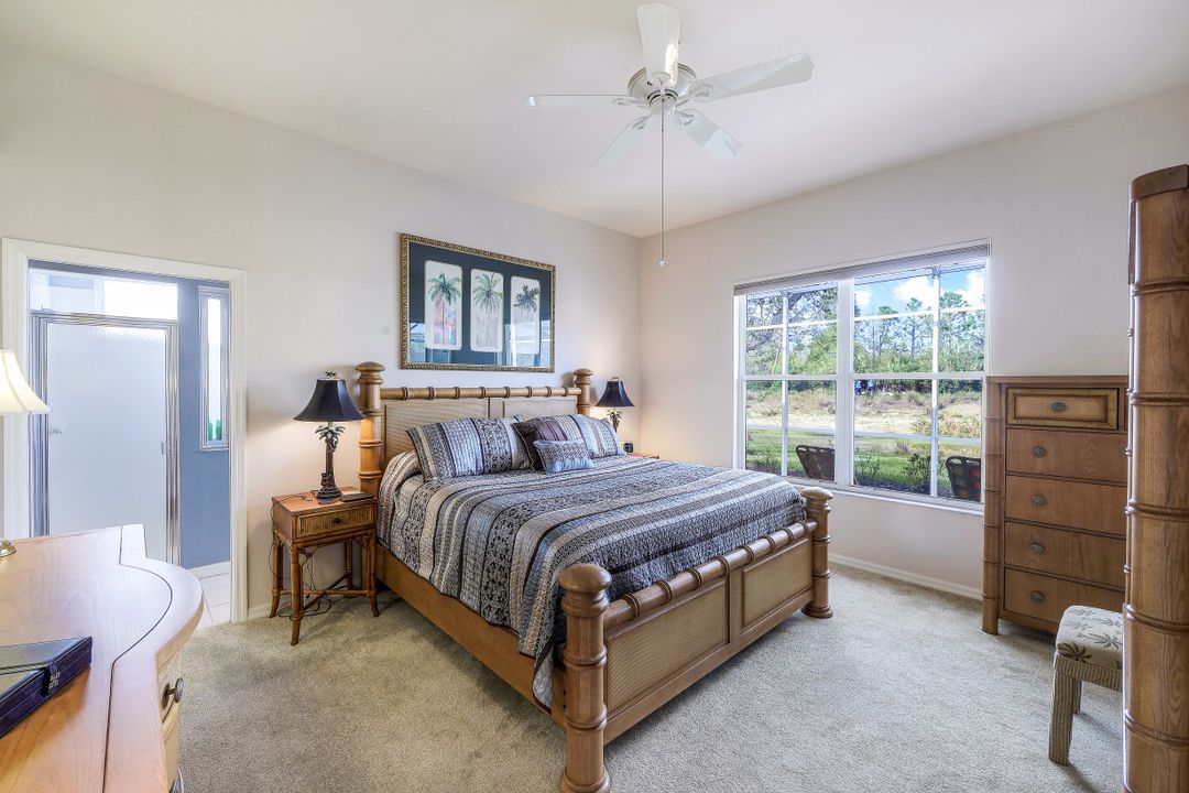 8755 Naples Heritage Dr, Naples, FL 34112