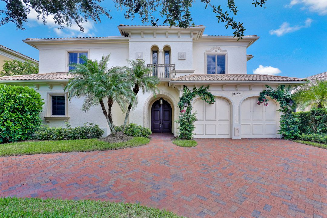 9155 Torrefino Ct, Naples, FL 34109