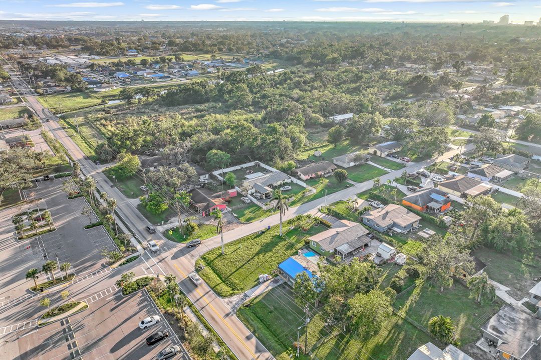 926 Marsh Ave, Fort Myers, FL 33905