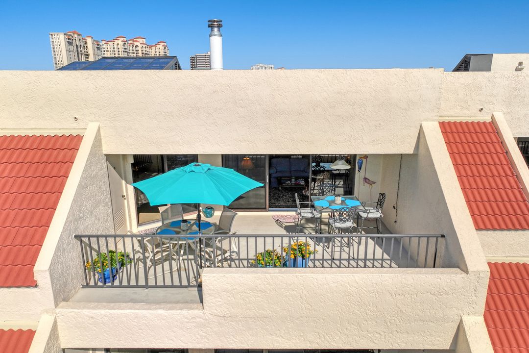 6360 Pelican Bay Blvd #PH 2C, Naples, FL 34108