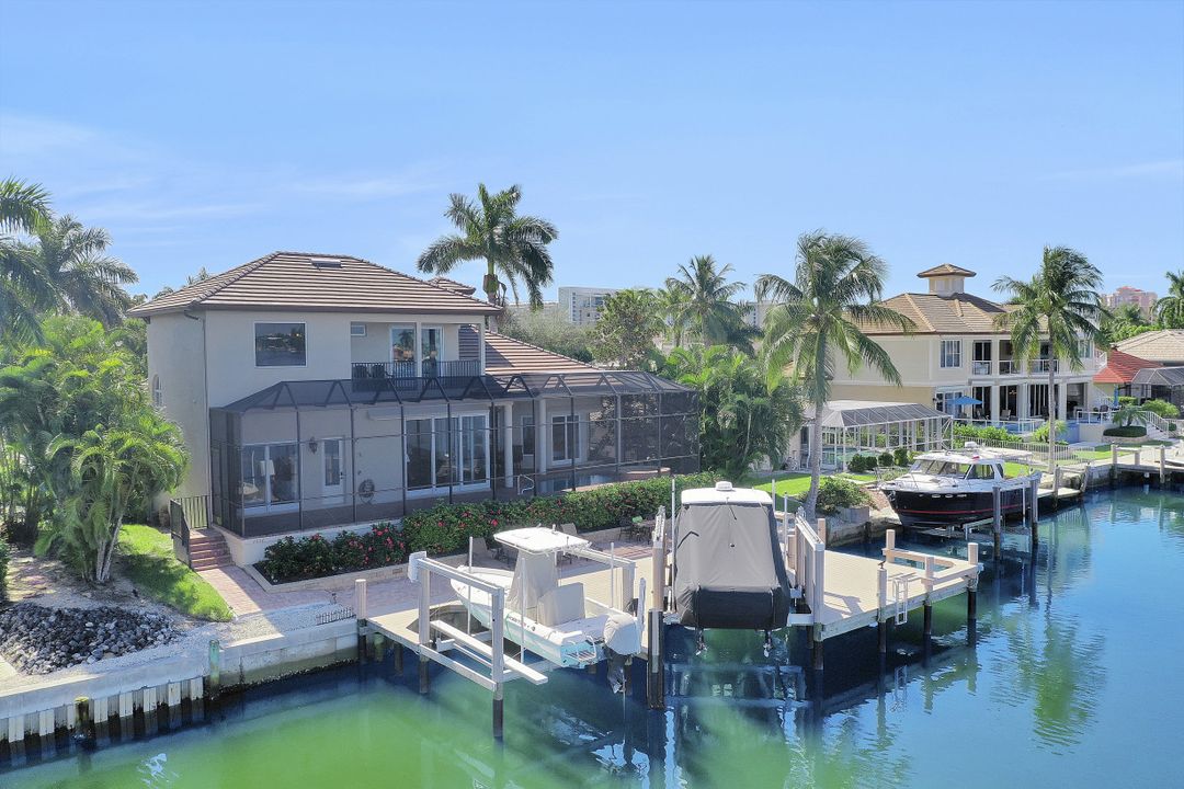 1056 Fieldstone Dr, Marco Island, FL 34145
