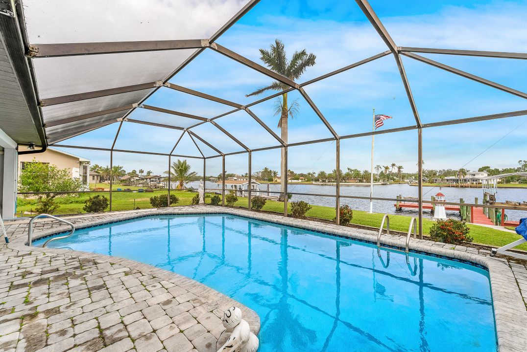 13380 Marquette Blvd, Fort Myers, FL 33905