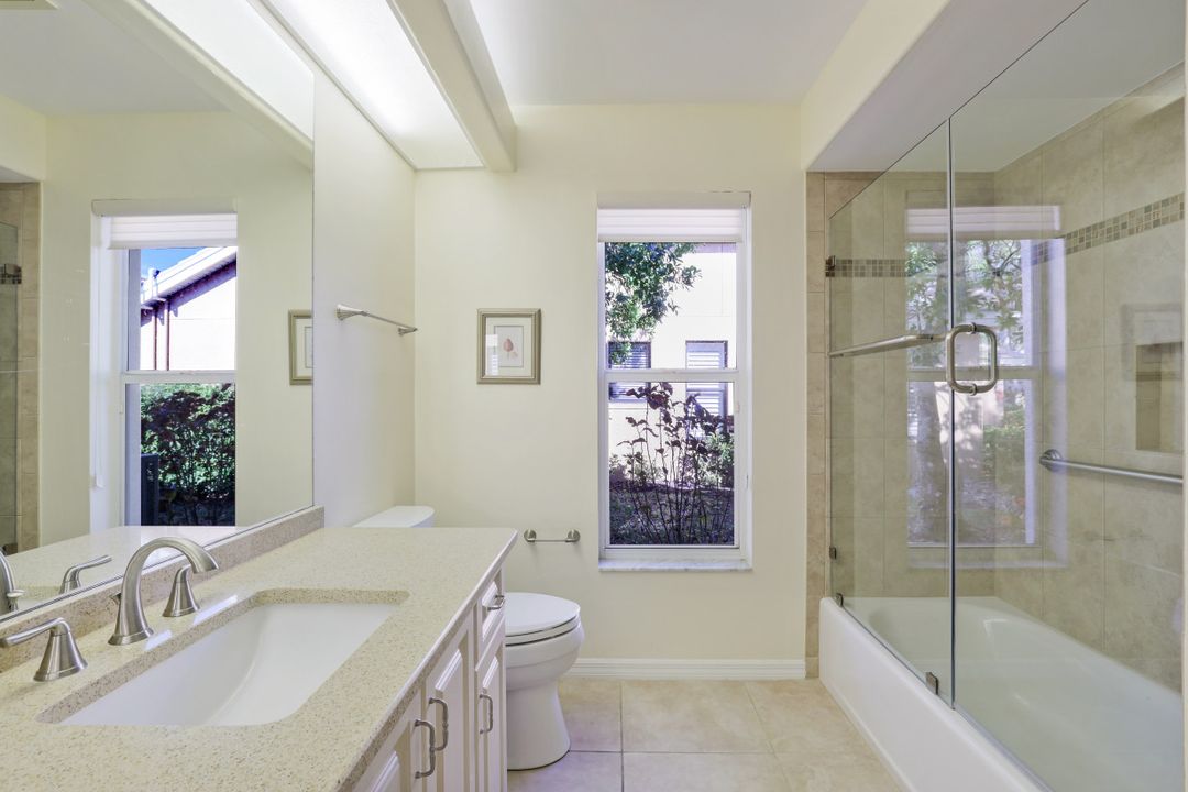 13331 Bridgeford Ave, Bonita Springs, FL 34135