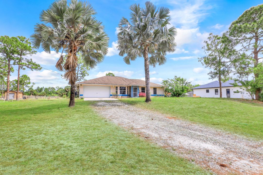 2665 27th Ave NE, Naples, FL 34120