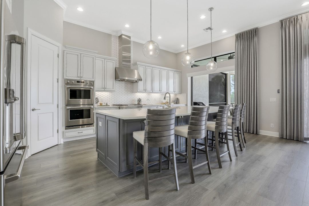 9388 Rapallo St, Naples, FL 34119