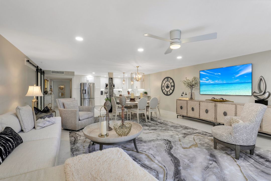 3333 Gulf Shore Blvd N #103, Naples, FL 34103