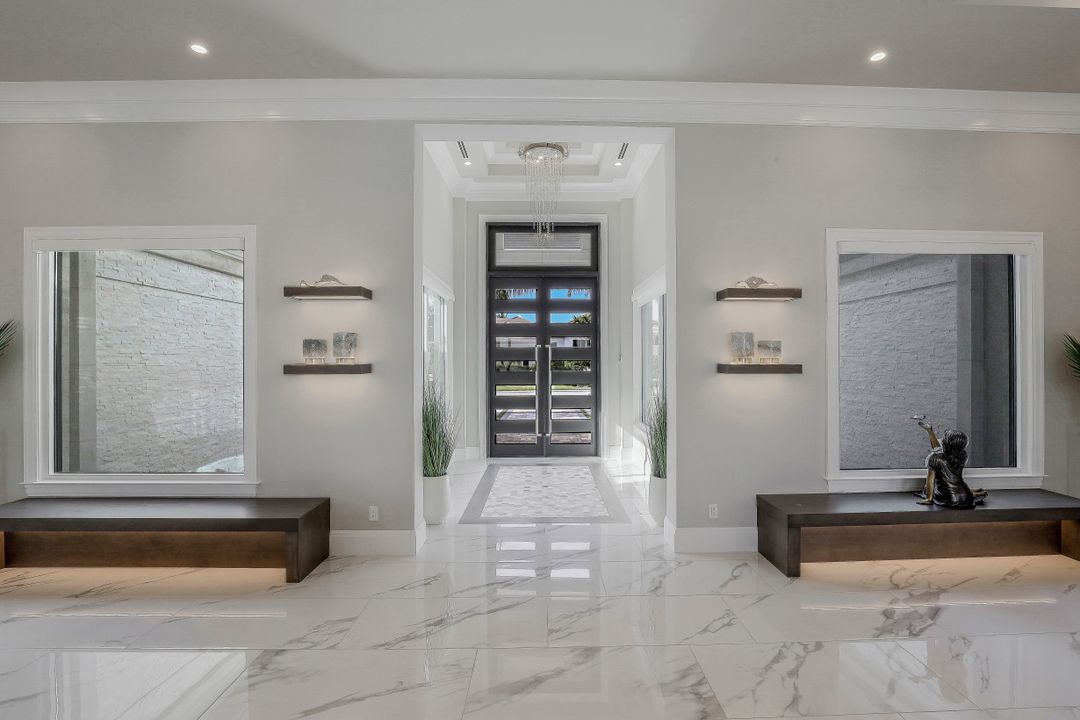 5937 Sunnyslope Dr, Naples, FL 34119