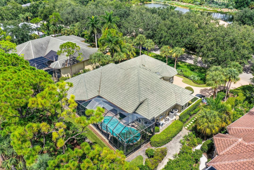 12627 Collier's Reserve Dr, Naples, FL 34110