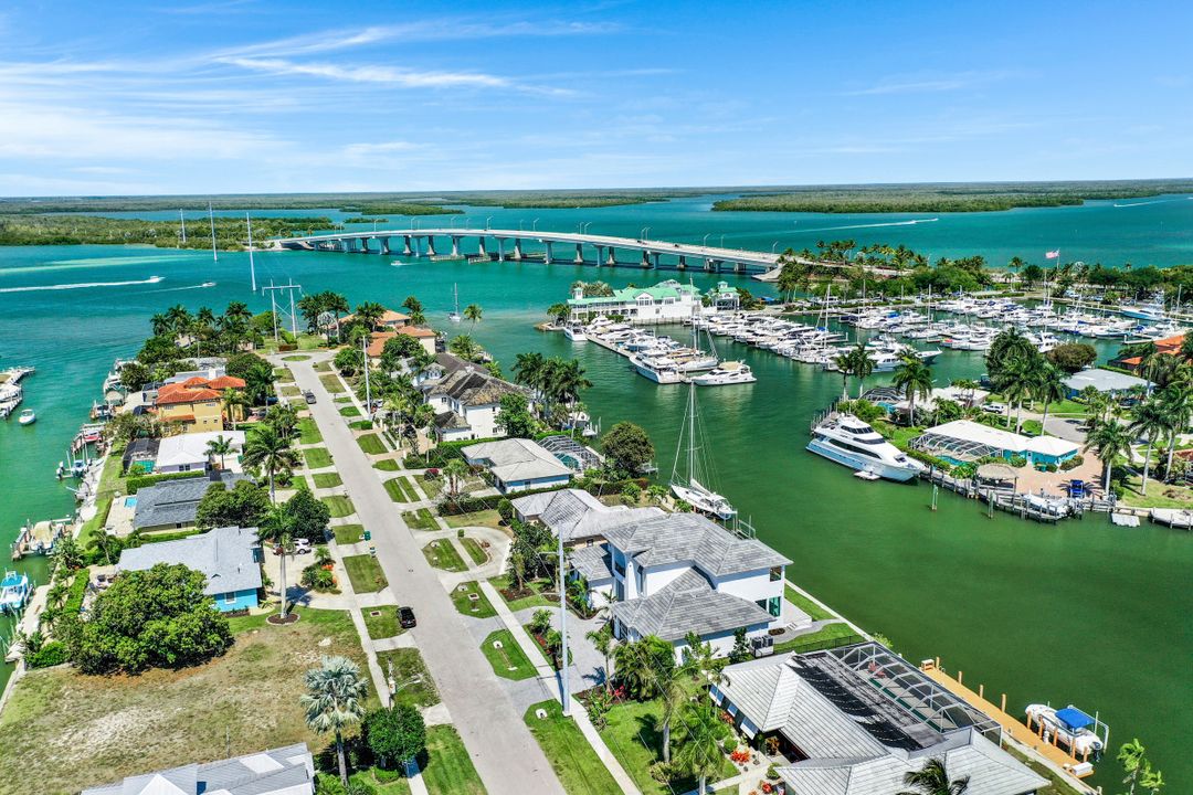 1608 Windmill Ave, Marco Island, FL 34145