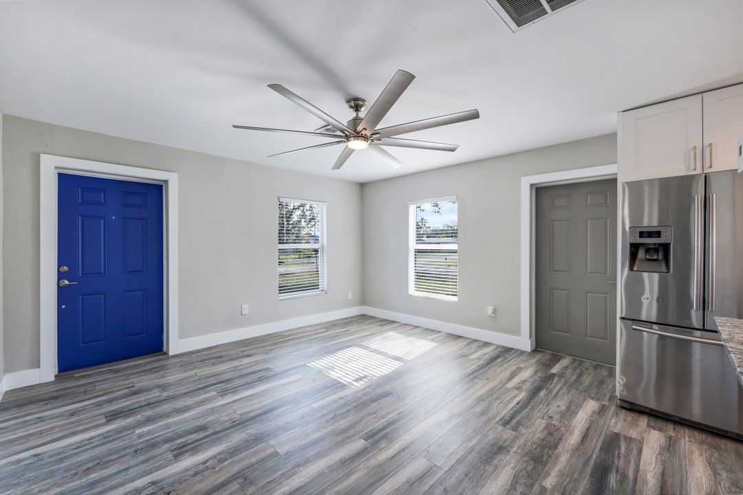 1401 Keuka Ave, North Fort Myers, FL 33917