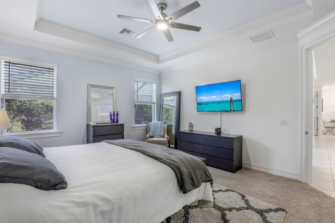 3101 Amadora Cir, Cape Coral, FL 33909