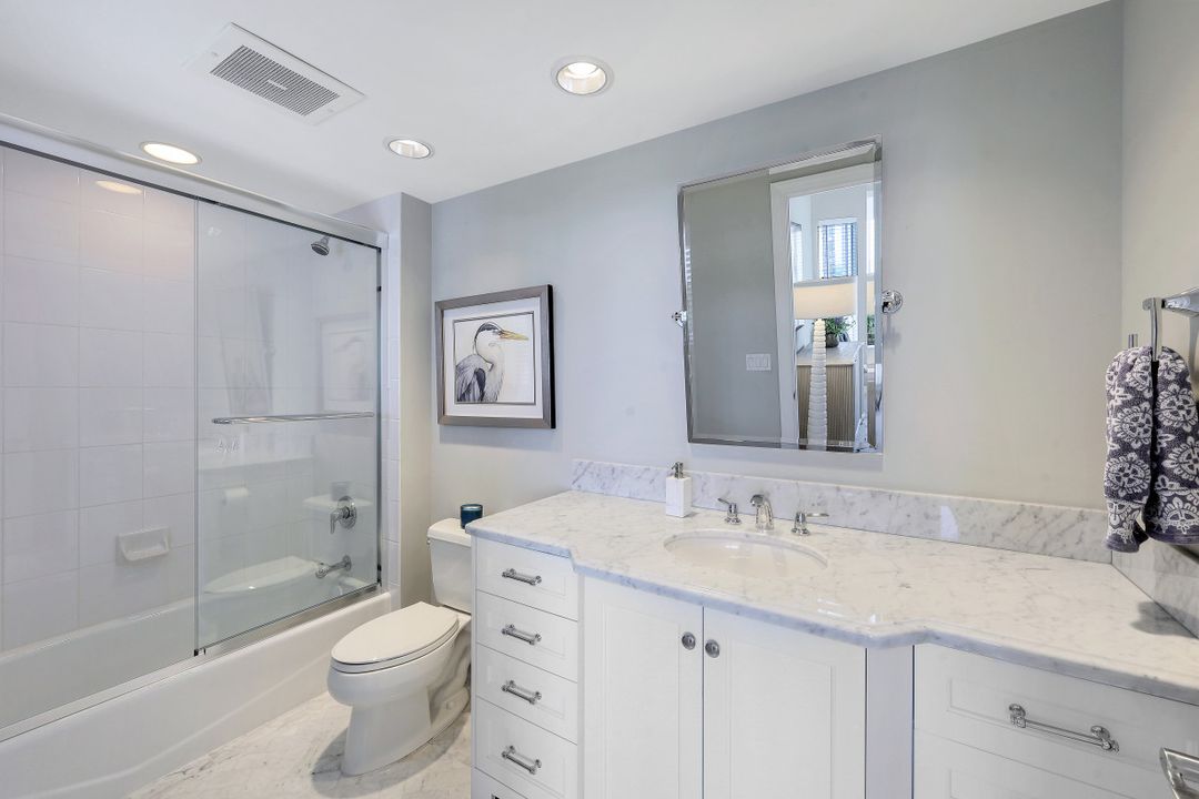 1060 Borghese Ln  #906, Naples, FL 34114