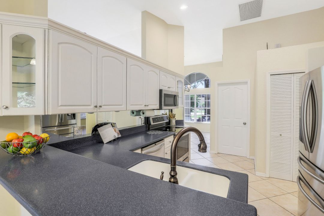 7903 Eagles Flight Ln, Fort Myers, FL 33912