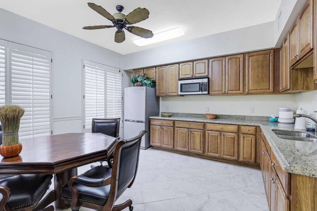 700 Bentwater Cir #103, Naples, FL 34108
