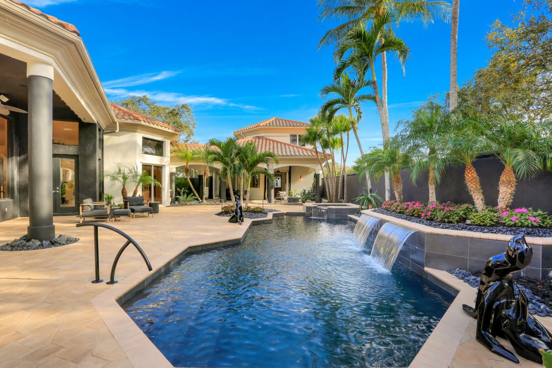 1108 Grand Isle Dr, Naples, FL 34108