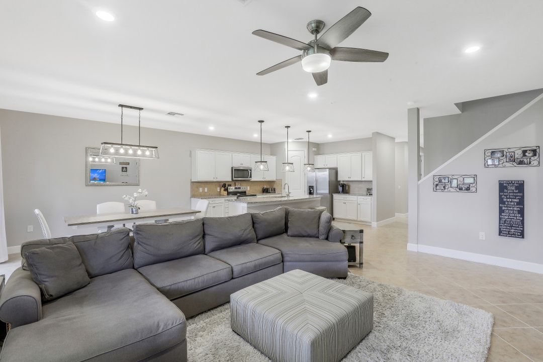 17302 Ashcomb Way, Estero, FL 33928