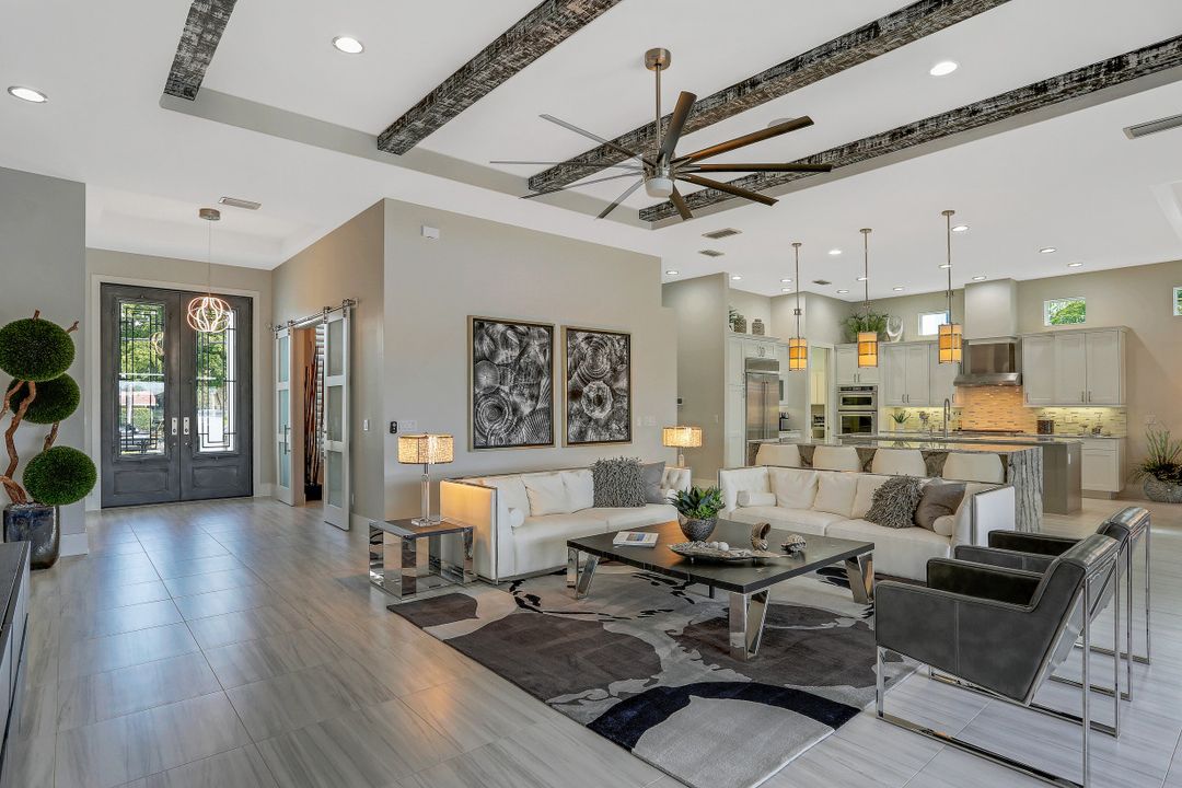 1214 El Dorado Pkwy E, Cape Coral, FL 33904