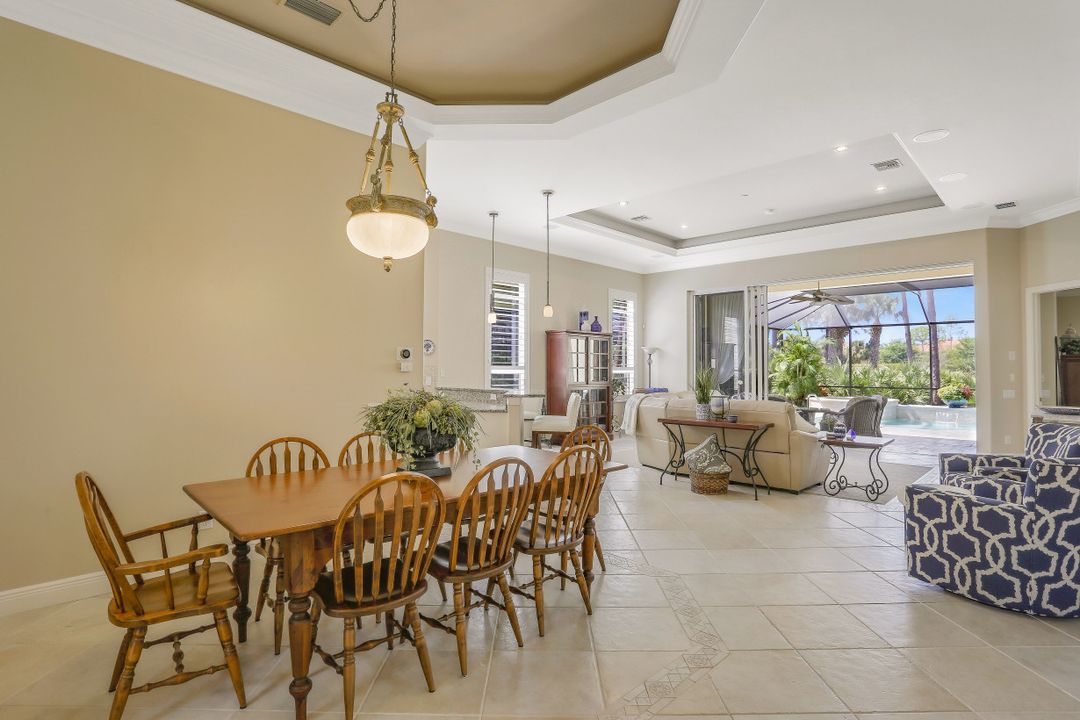 28637 Pienza Ct, Bonita Springs, FL 34135
