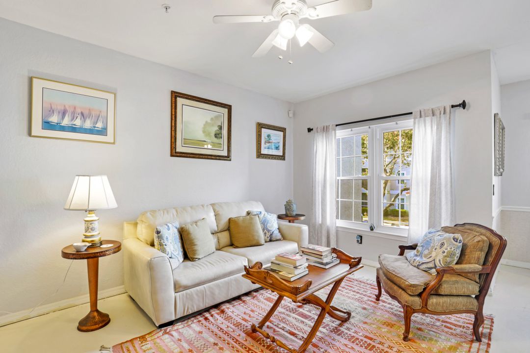 23600 Walden Center Dr #202, Estero, FL 34134