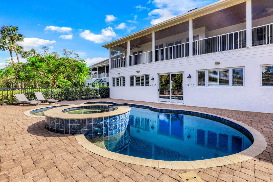 10211 River Dr, Bonita Springs, FL 34135