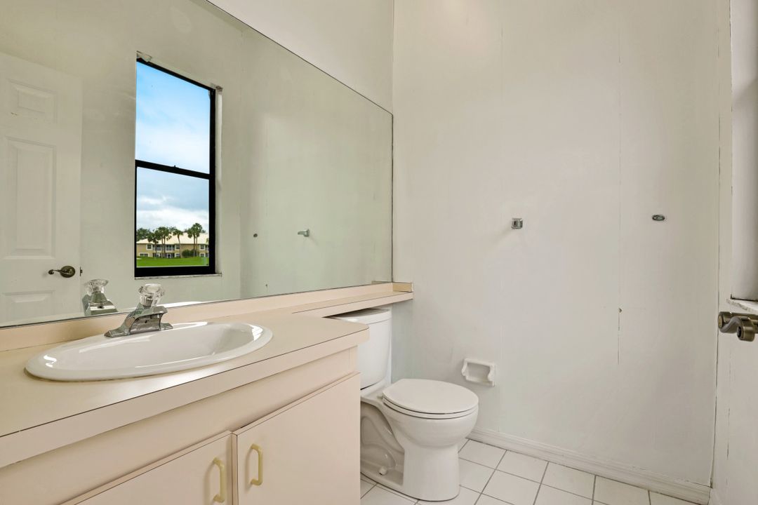 13291 Bridgeford Ave, Bonita Springs, FL 34135