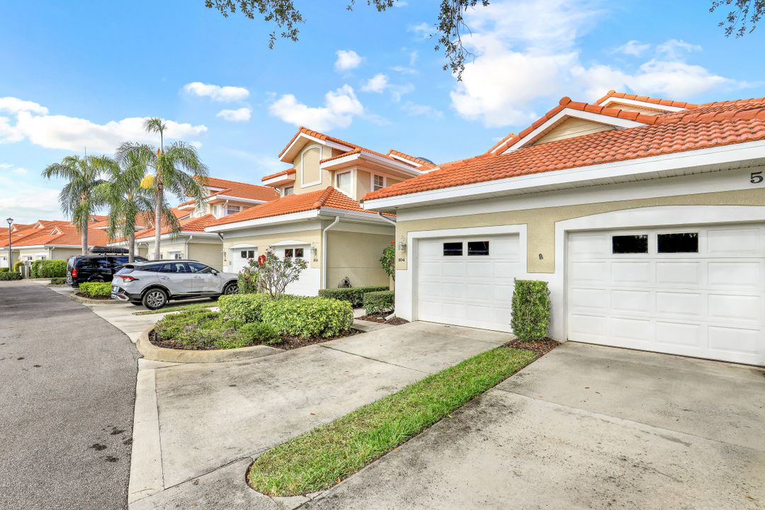 5115 Cobble Creek Ct #D-104, Naples, FL 34110