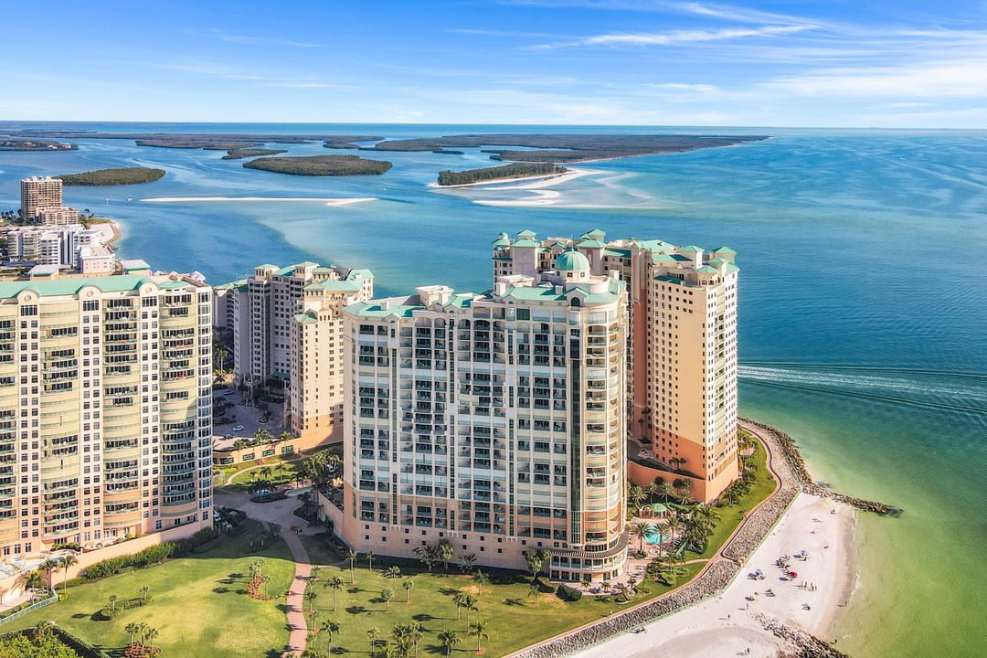 960 Cape Marco Dr #401, Marco Island, FL 34145