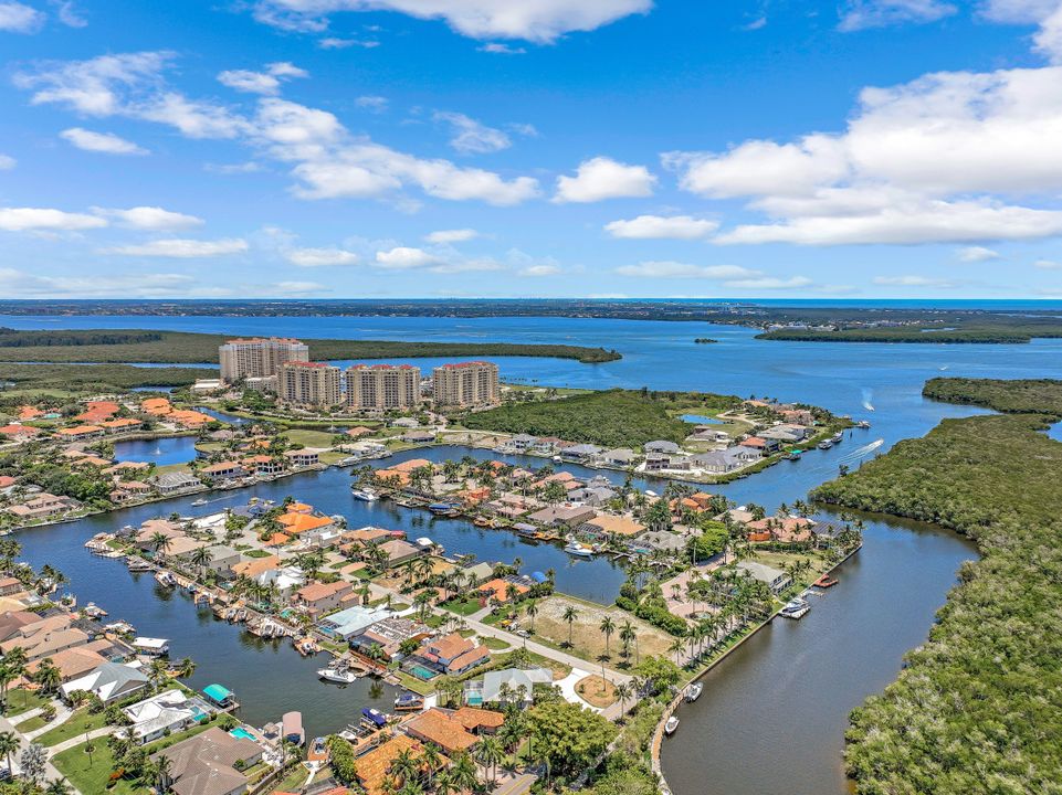 5706 Cape Harbour Dr #110, Cape Coral, FL 33914