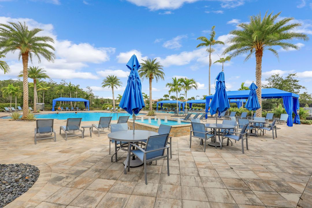 11558 Meadowrun Cir, Fort Myers, FL 33913