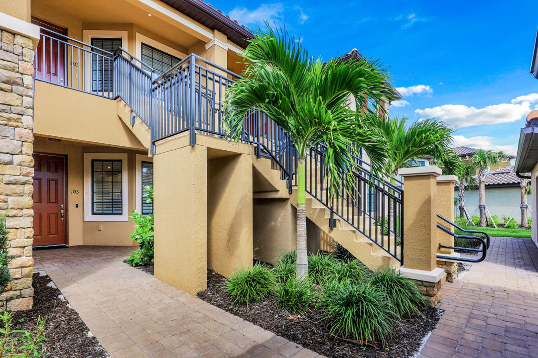 9397 Pocida Ct #103, Naples, FL 34119