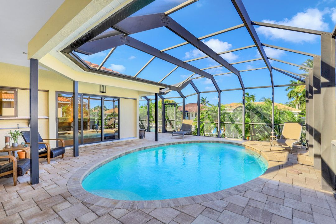 1160 Abbeville Ct, Marco Island, FL 34145
