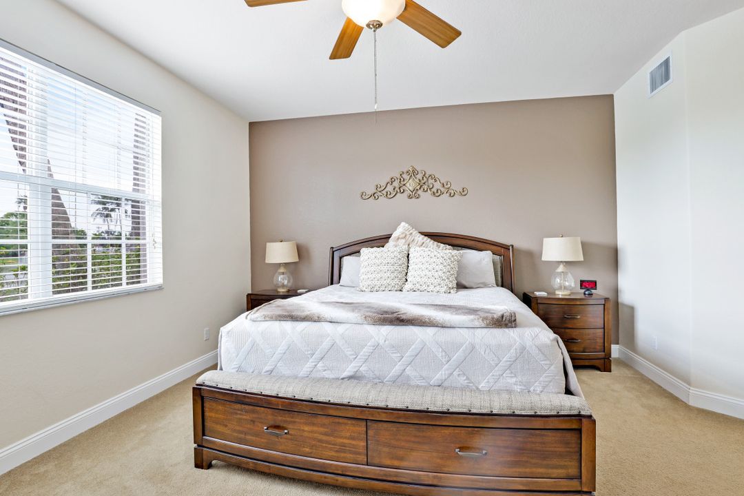 5518 Cape Harbour Dr #101, Cape Coral, FL 33914