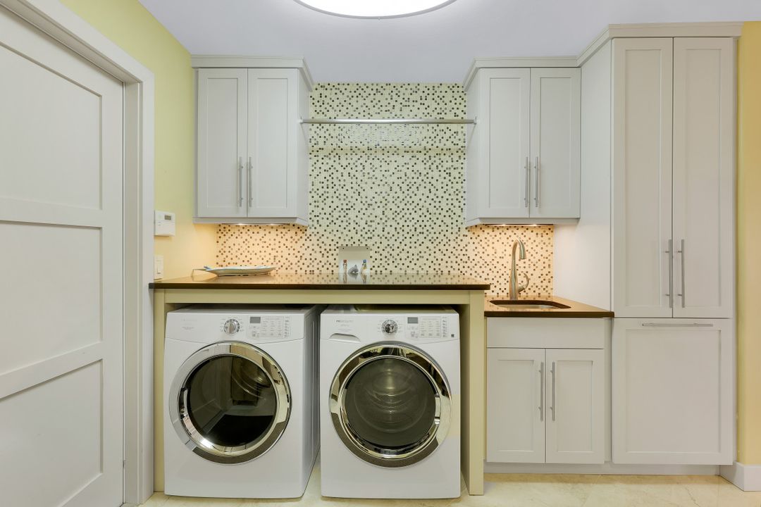 13461 Bridgeford Ave, Bonita Springs, FL 34135