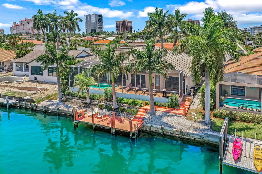 101 Landmark St, Marco Island, FL 34145