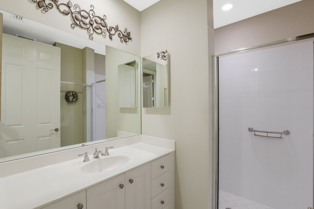 9205 Museo Cir #103, Naples, FL 34114