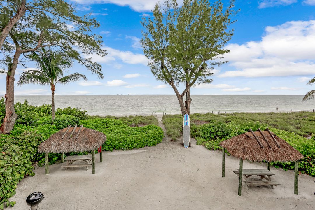 15300 Captiva Dr, Captiva, FL 33924