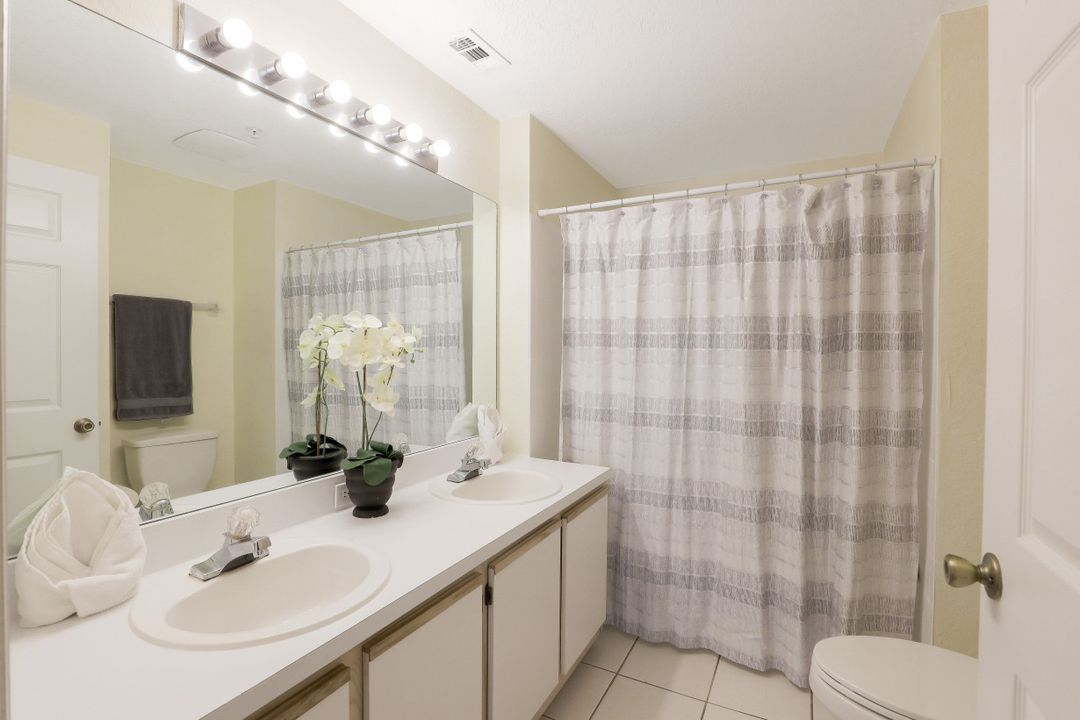 6400 Aragon Way #102, Fort Myers, FL 33966