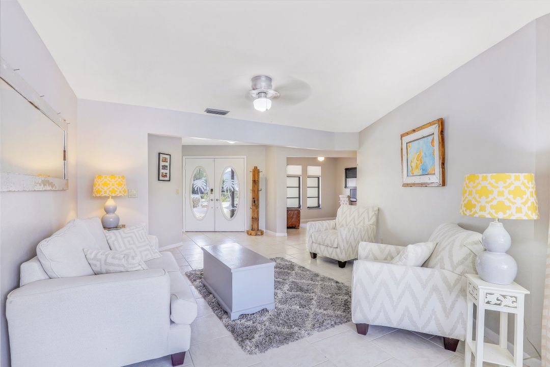 3914 SE 4th Ave, Cape Coral, FL 33904