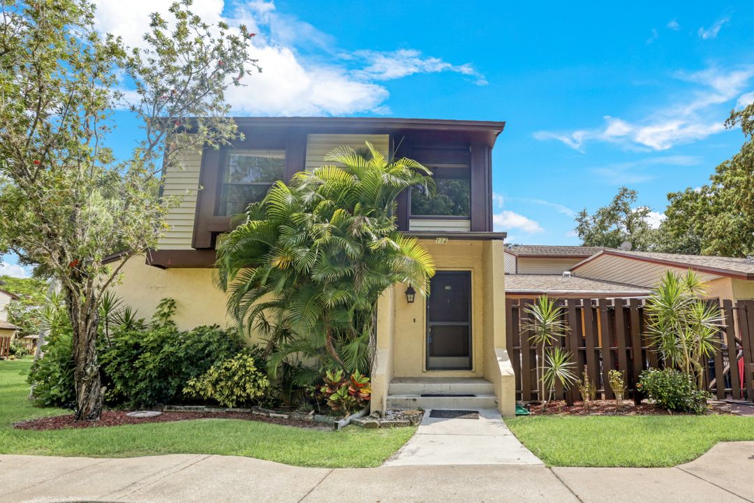 621 SE 12th Ave APT 118, Cape Coral, FL 33990