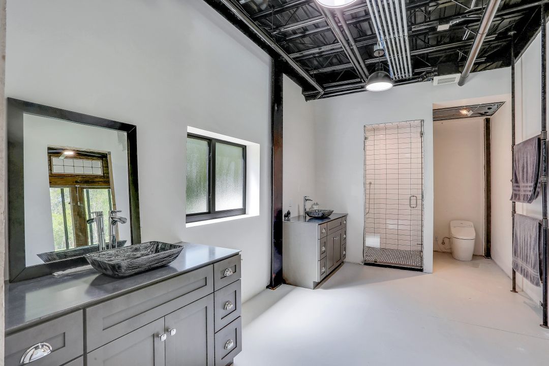 4441 5th Ave NW, Naples, FL 34119