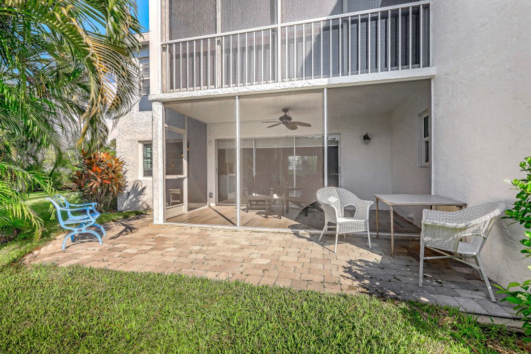 4760 West Blvd #F-102, Naples, FL 34103