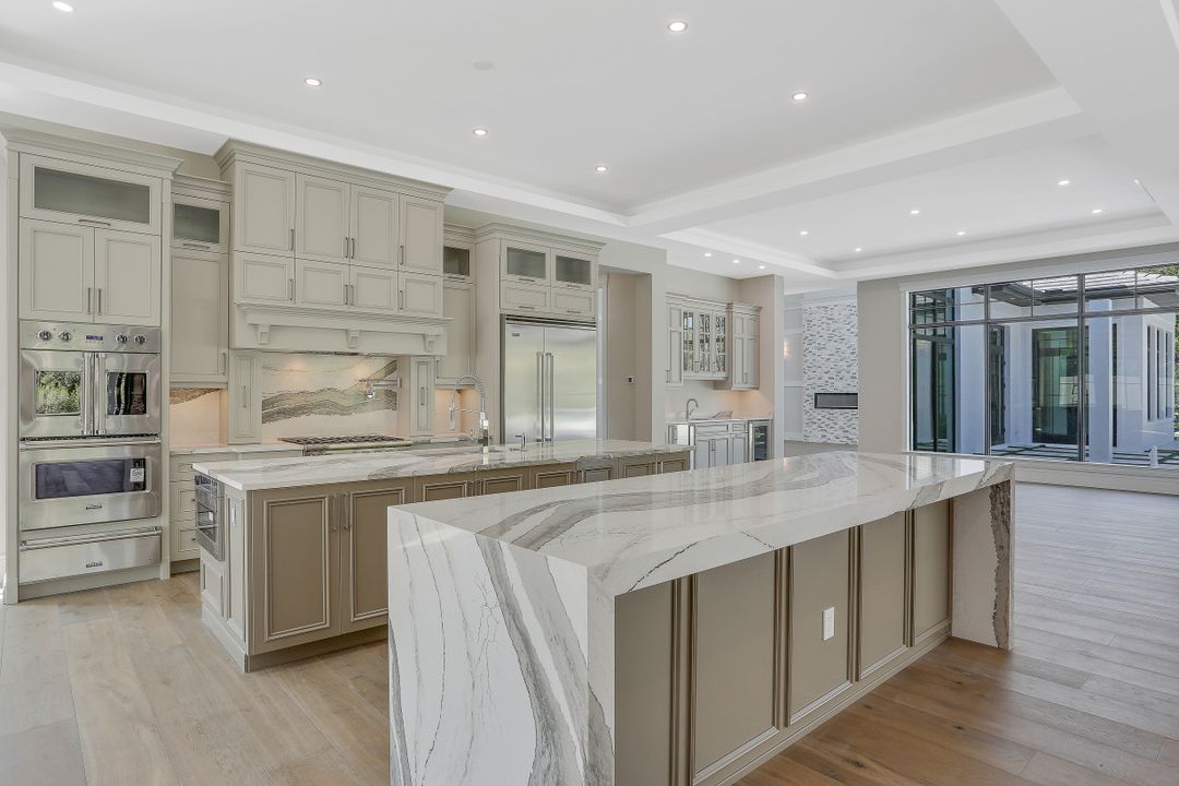 6435 Sable Ridge Ln, Naples, FL 34109